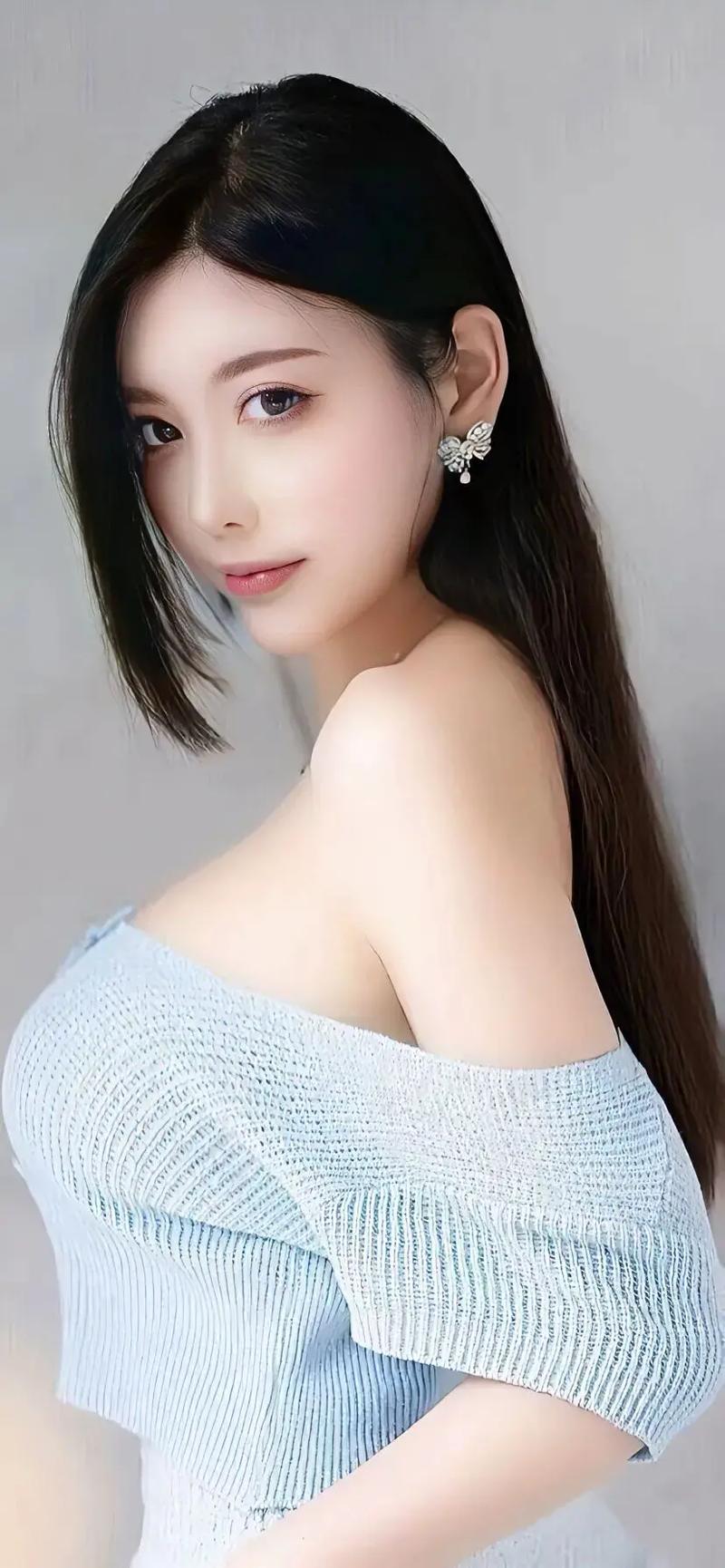 镜子里我们结合的样子